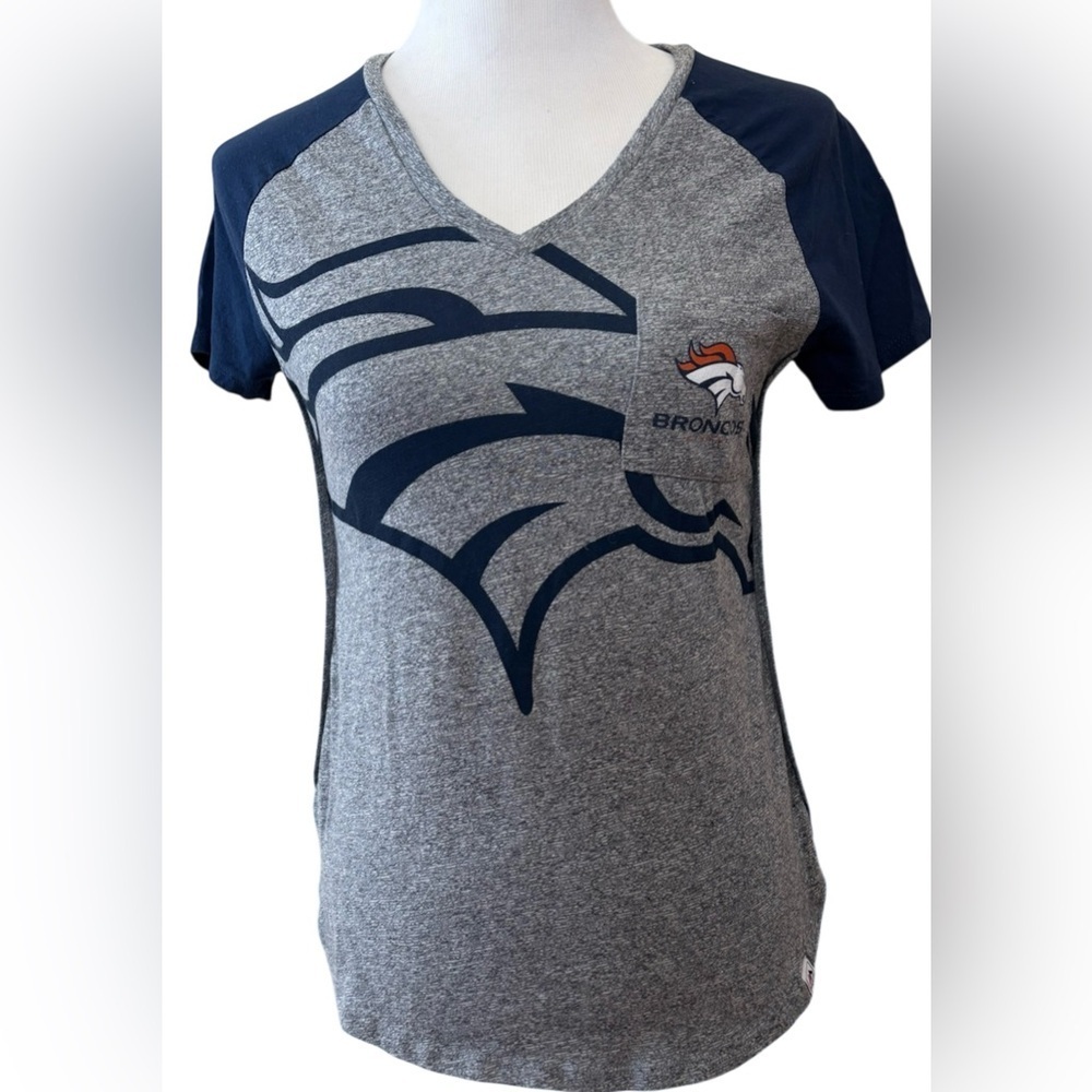 Broncos Women’s V-Neck T-Shirt